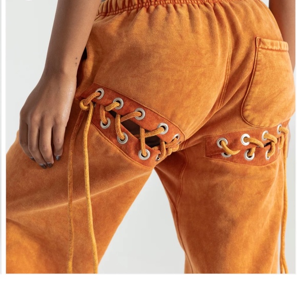 SAMARIA LEAH Aspen Spice Orange Lace-Up Hooded 2 Piece Sweatsuit Size M - Picture 13 of 16